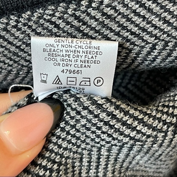 Ann Taylor Striped Wool Blend Blazer Size Small - Picture 7 of 7